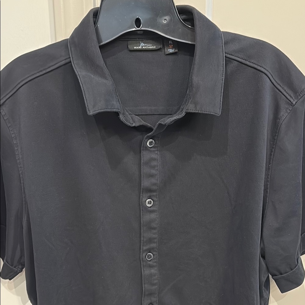 Marc Anthony Short Sleeve Black Casual Button Front Shirt Soft Texture Sz XL - Picture 3 of 4